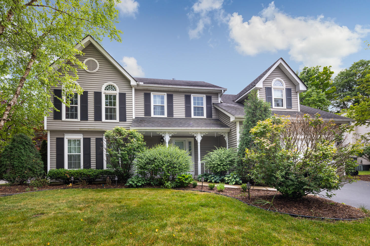 Property Photo: 1756 East Bailey Road IL 60565