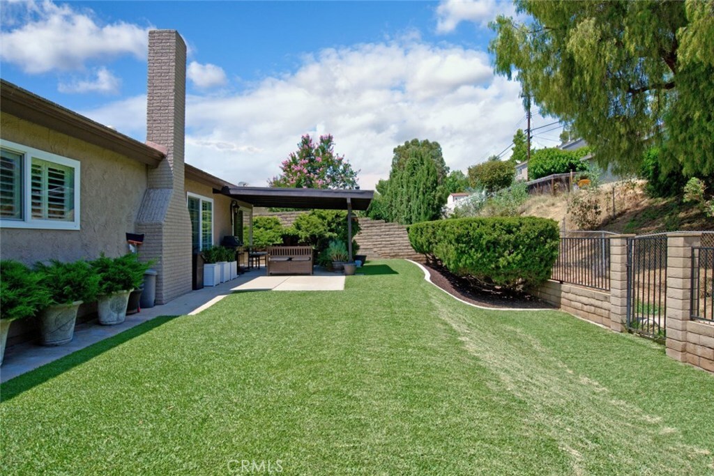 Property Photo: 4078 Jeffrey Drive CA 92886