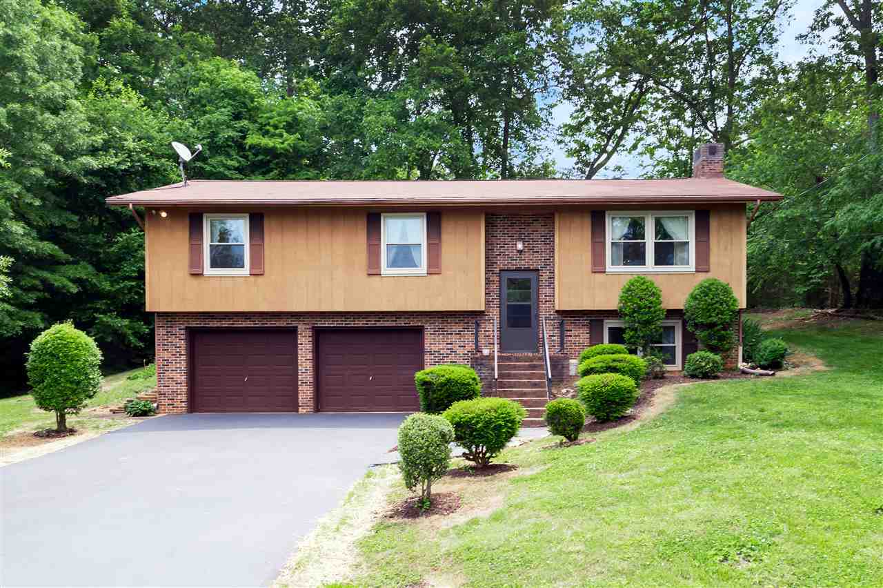 Property Photo:  143 County Road 579  TN 37329 