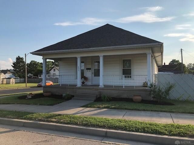 Property Photo: 402 N Elm Street OH 45373