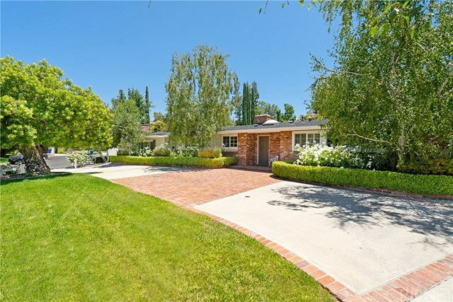 Property Photo:  4834 Poe Avenue  CA 91364 