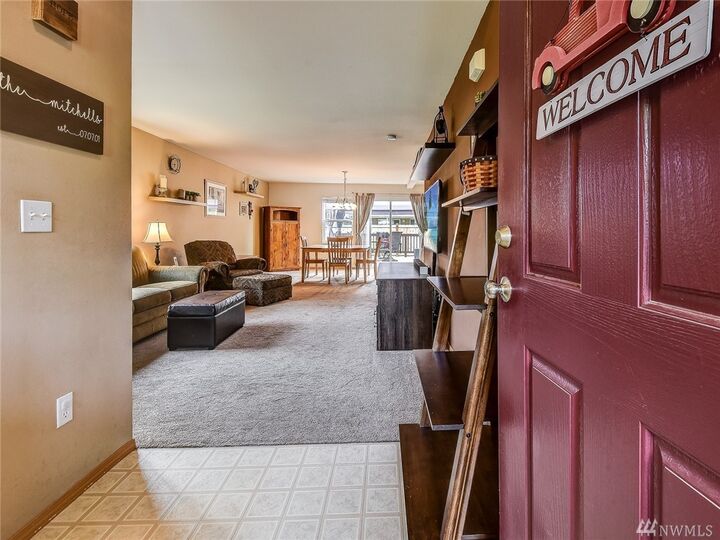 Property Photo: 28159 240th Avenue SE WA 98038