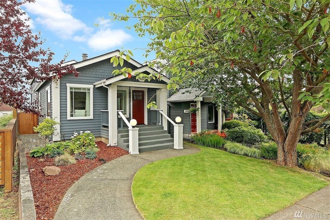 Property Photo:  4106  40th Avenue SW  WA 98116 