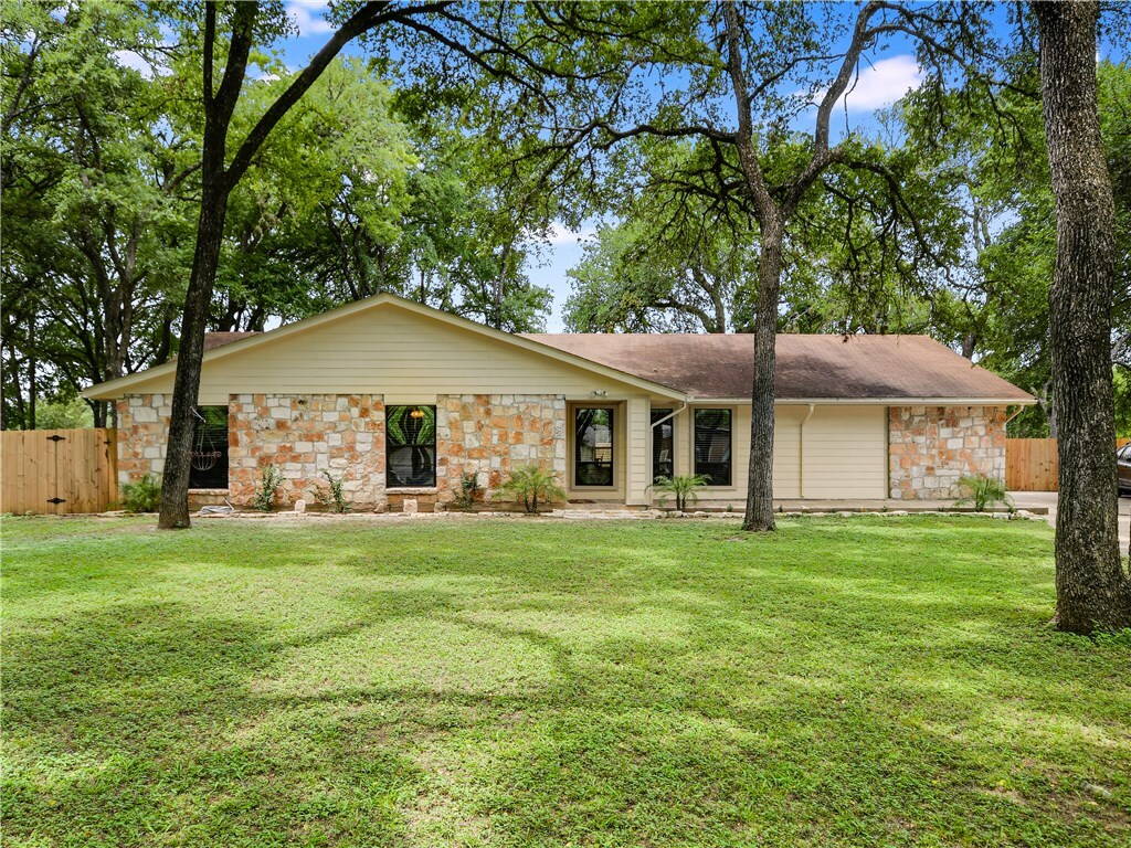 Property Photo:  13208 Viento Del Sur Street  TX 78652 