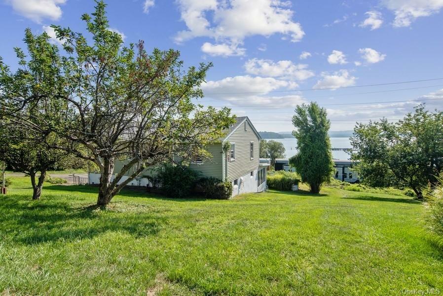 Property Photo:  52 Jackson Drive A  NY 10980 