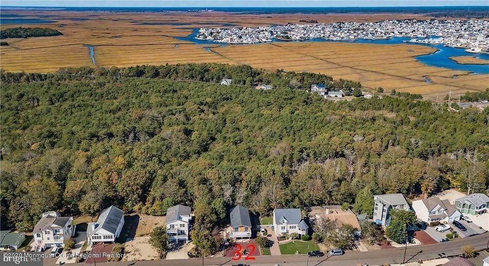 Property Photo: 32 Ocean Boulevard NJ 08087