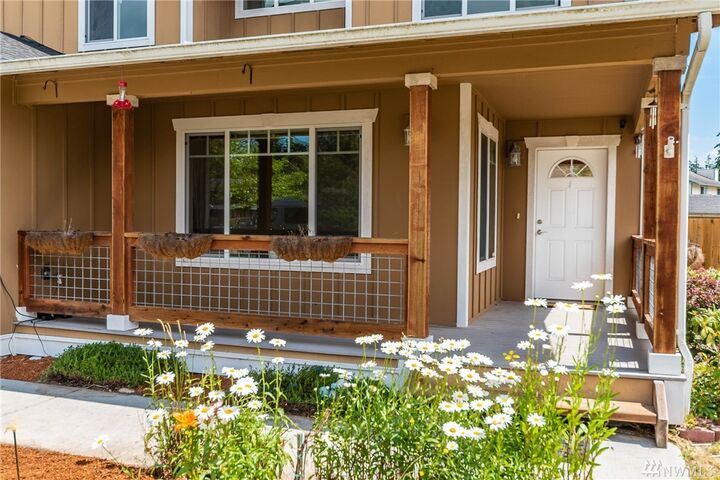 Property Photo: 975 NW Longview Drive WA 98277