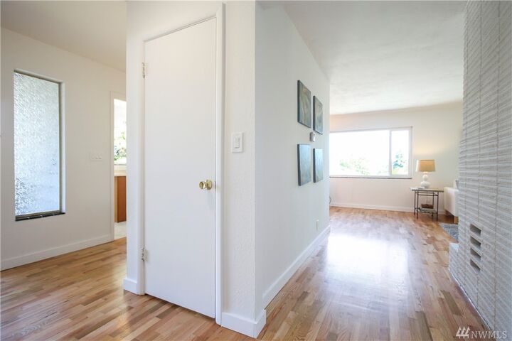 Property Photo: 11415 37th Ave SW WA 98146