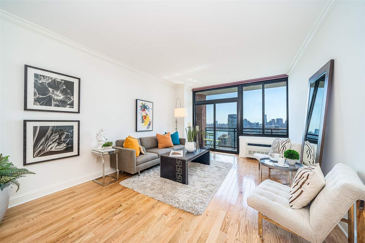 Property Photo: 389 Washington St 34J NJ 07302