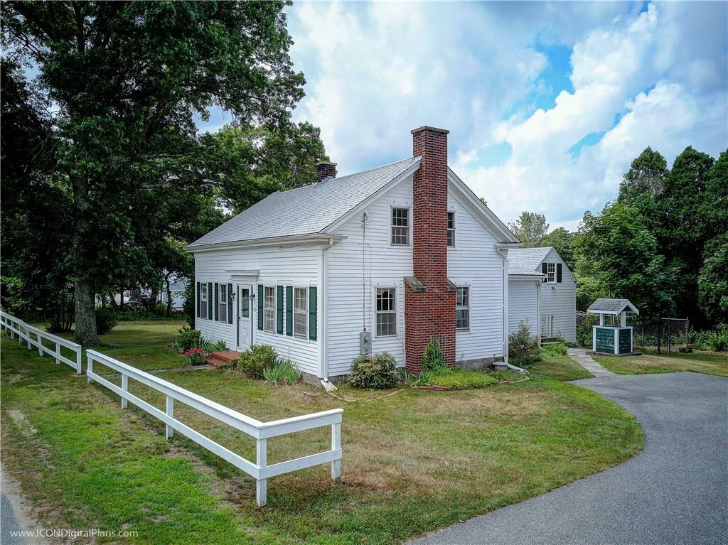 Property Photo:  929 Crandall Rd  RI 02878 