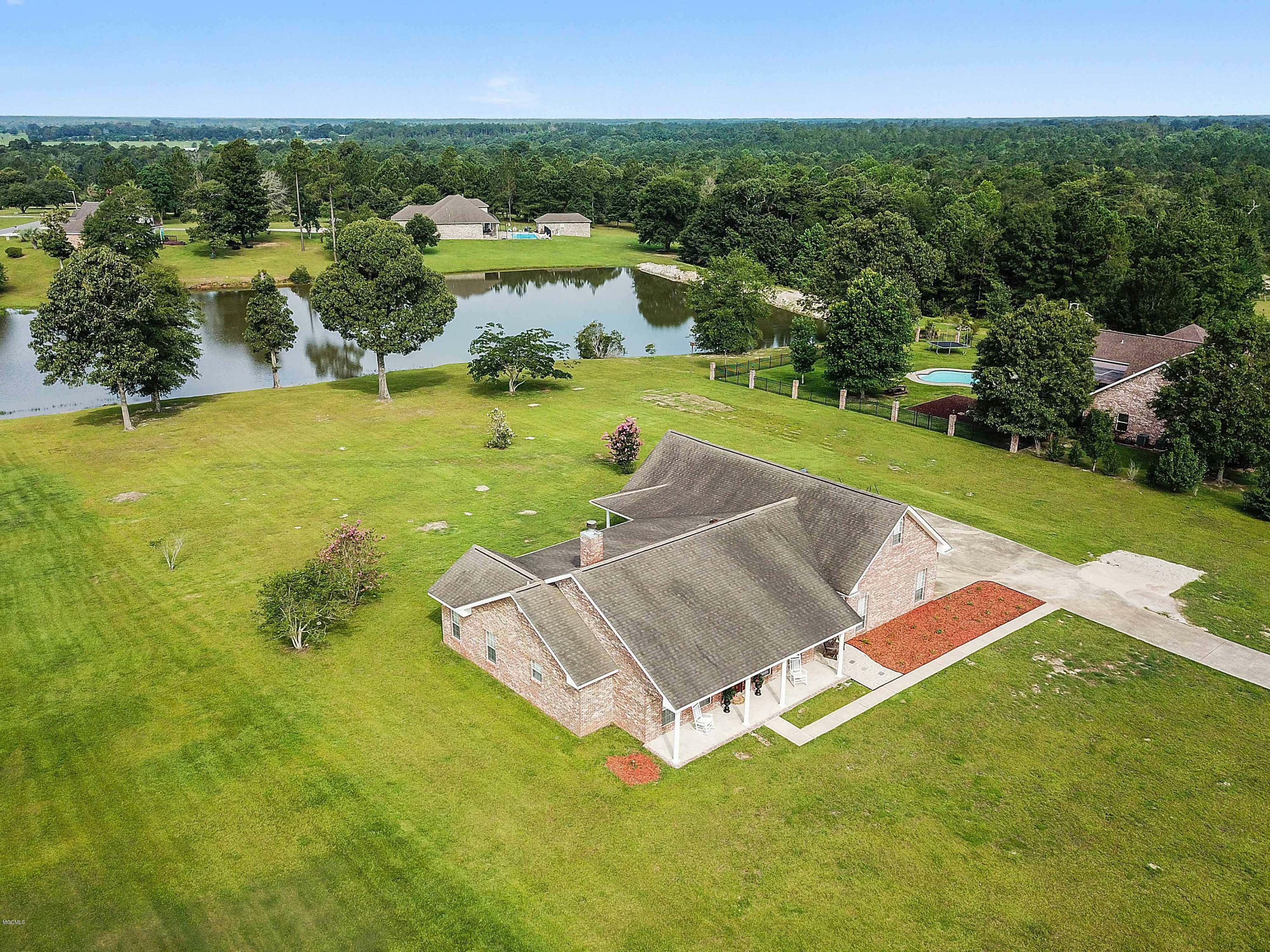 Property Photo:  5046 Silver Ridge Drive  MS 39556 