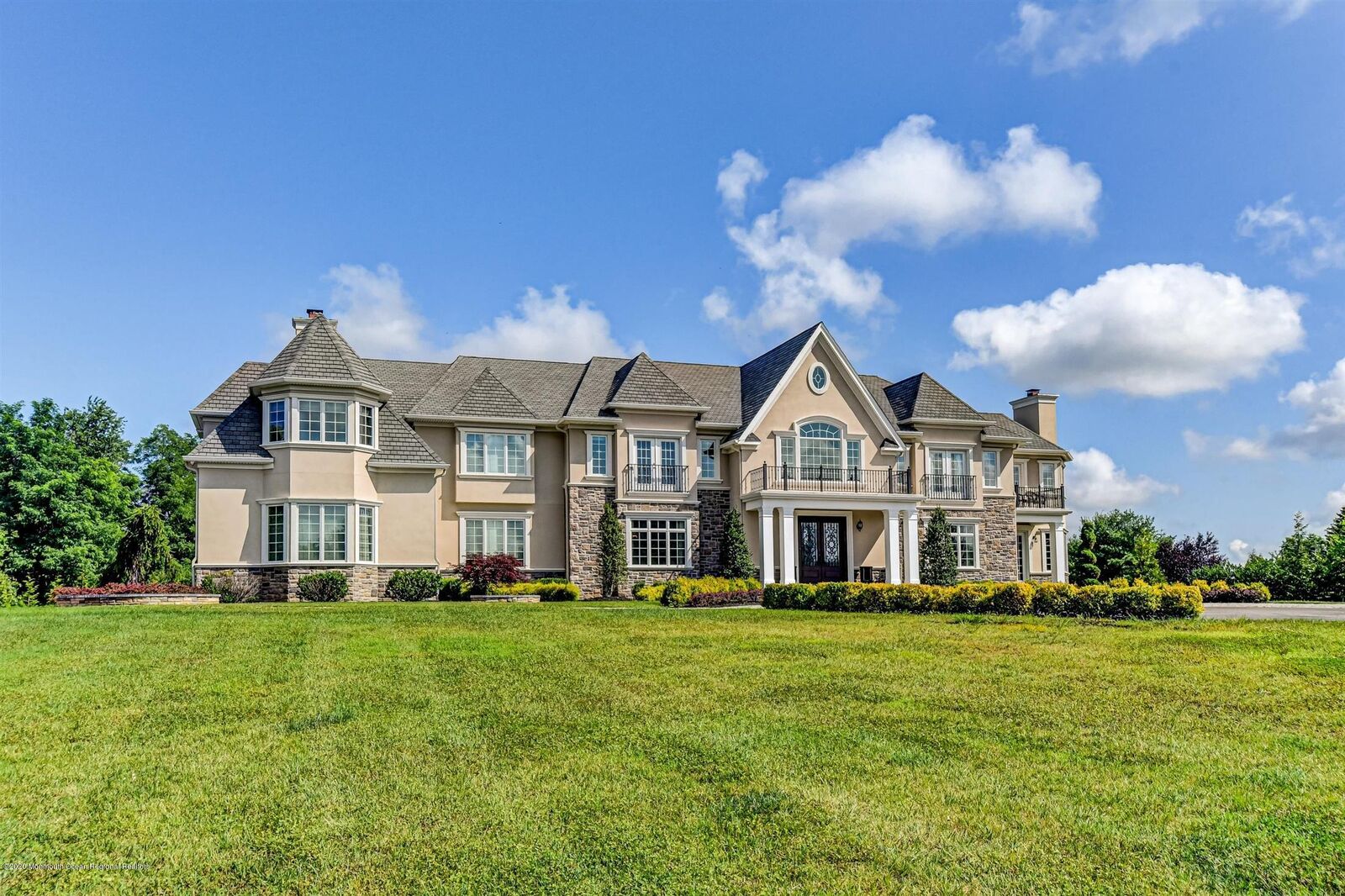 Property Photo:  12 Hambletonian Drive  NJ 07722 