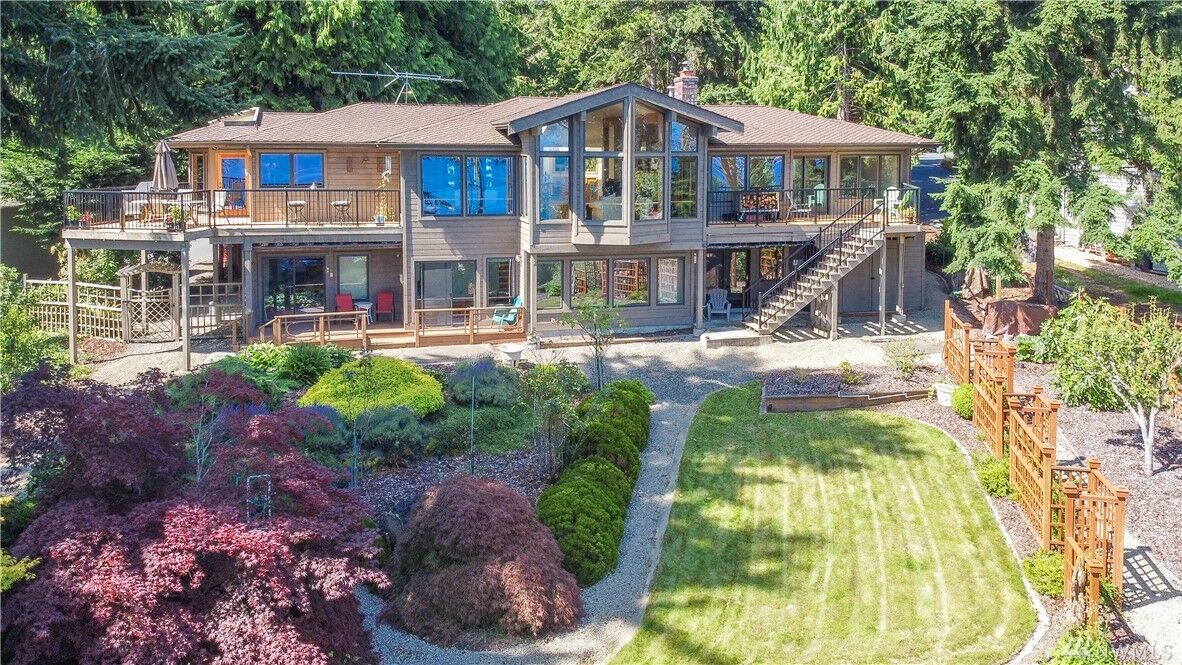 Property Photo:  60  Nantucket Place  WA 98368