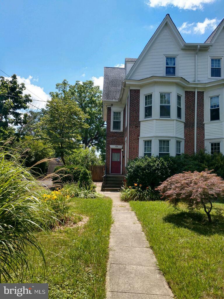 Property Photo:  614 Grant Avenue  NJ 08107 