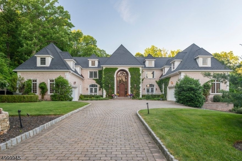 286 Old Somerset Rd  Watchung Boro NJ 07069 photo