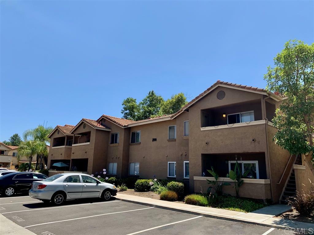 Property Photo: 214 Woodland Pkwy 206 CA 92069