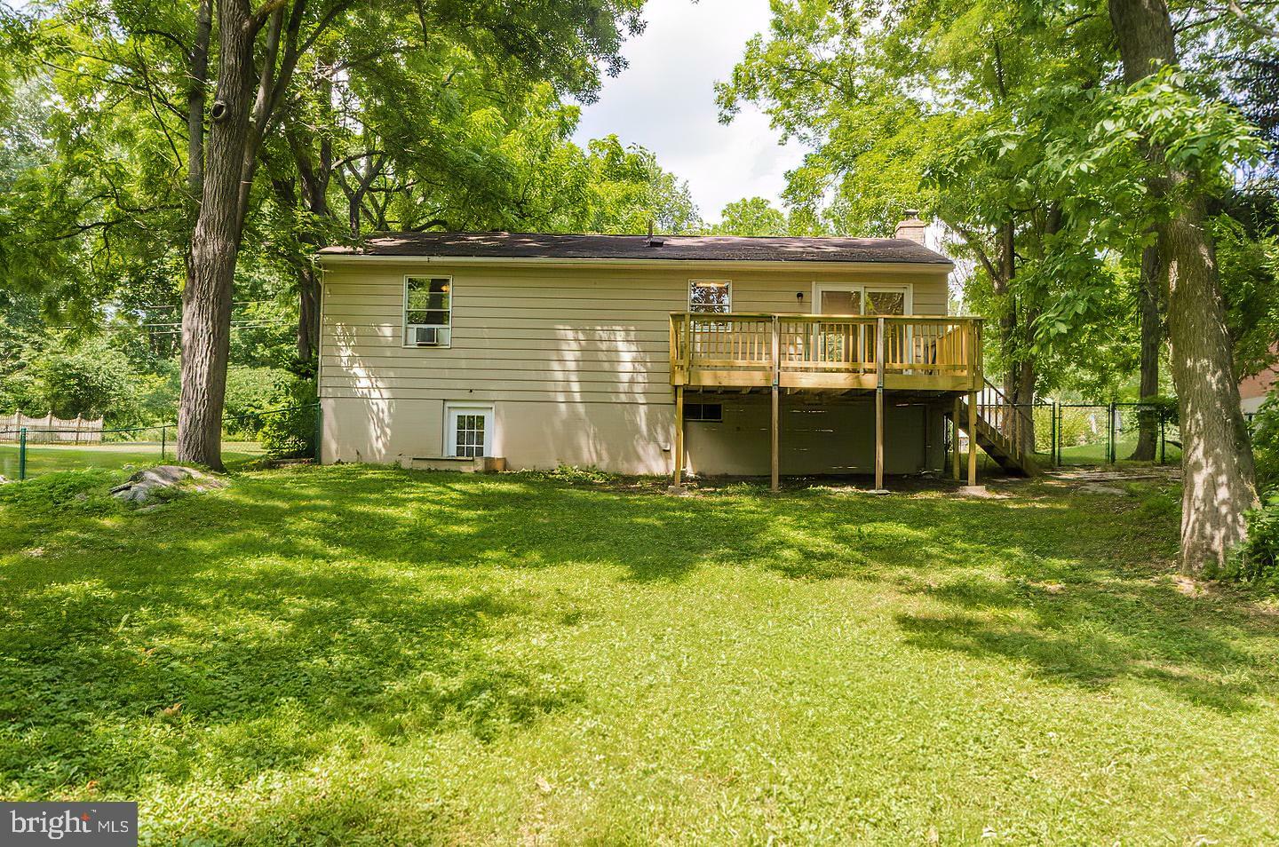 Property Photo:  44 Exeter Ct  WV 25443 