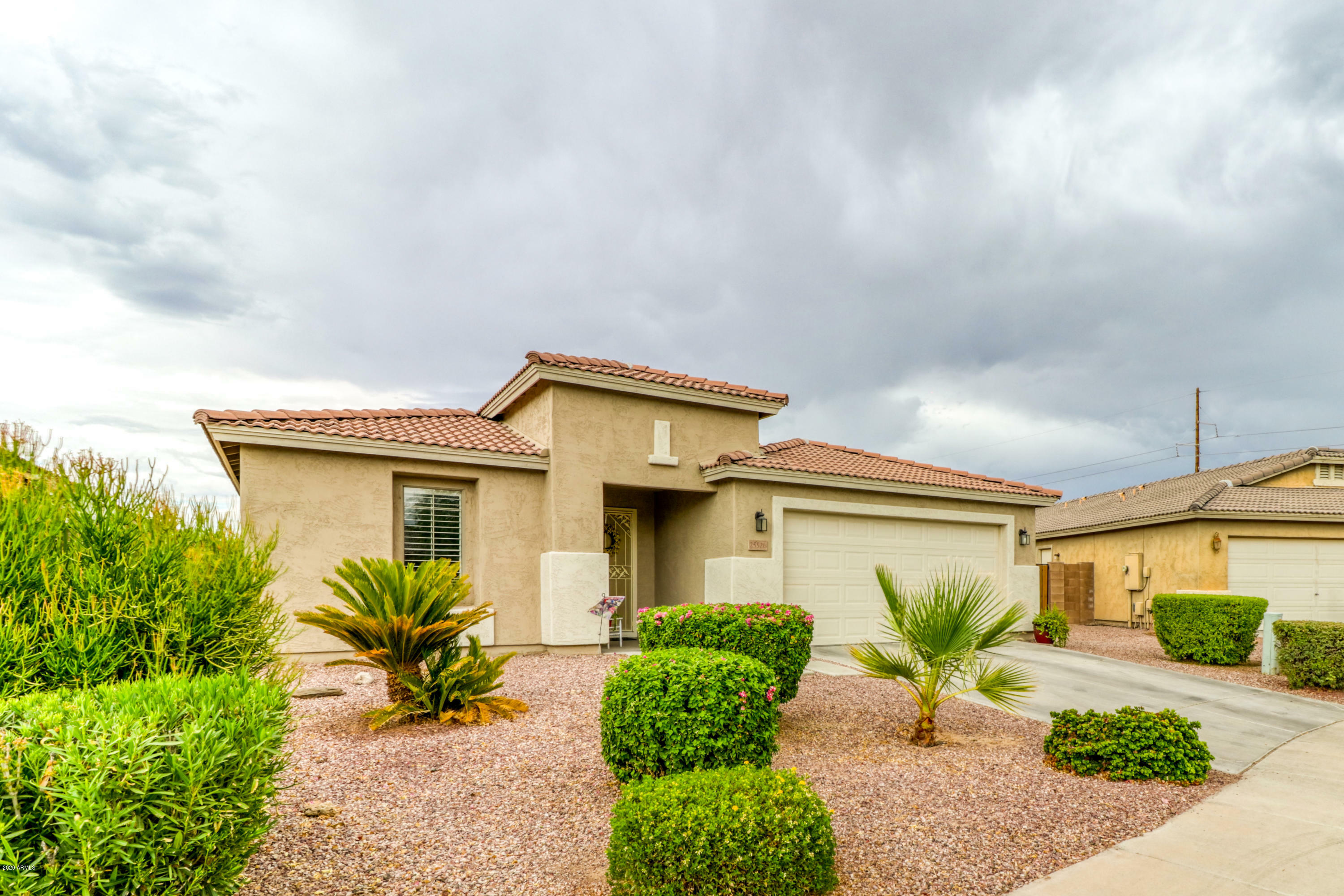 Property Photo:  25526 W Northern Lights Way  AZ 85326 