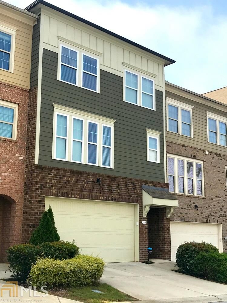 Property Photo:  3015 Eltham Pl  GA 30033 