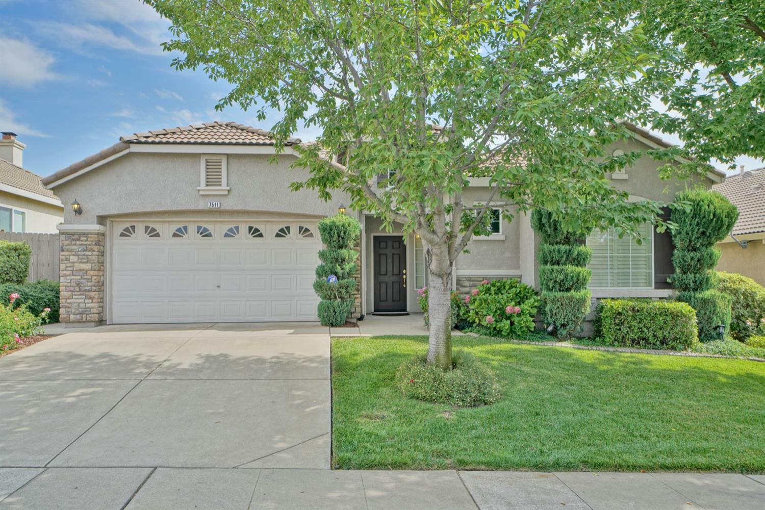 Property Photo:  7511 Doe Spring Way  CA 95762 