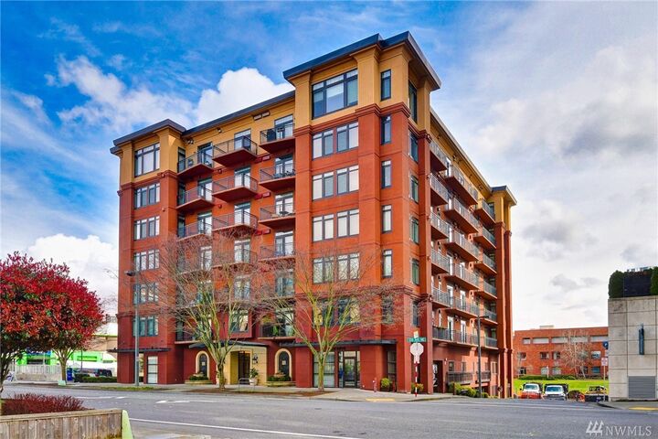 1106  108th Avenue NE 305  Bellevue WA 98004 photo