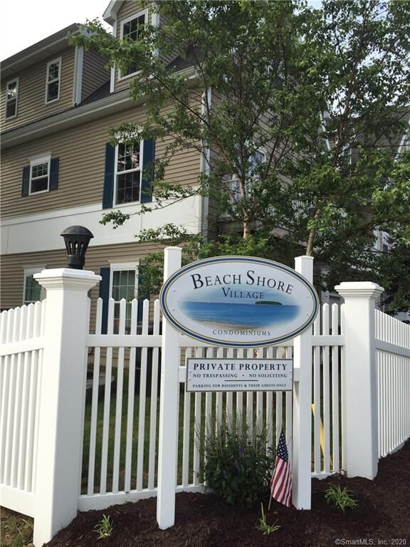 Property Photo:  11 Beach Shore Drive 11  CT 06460 