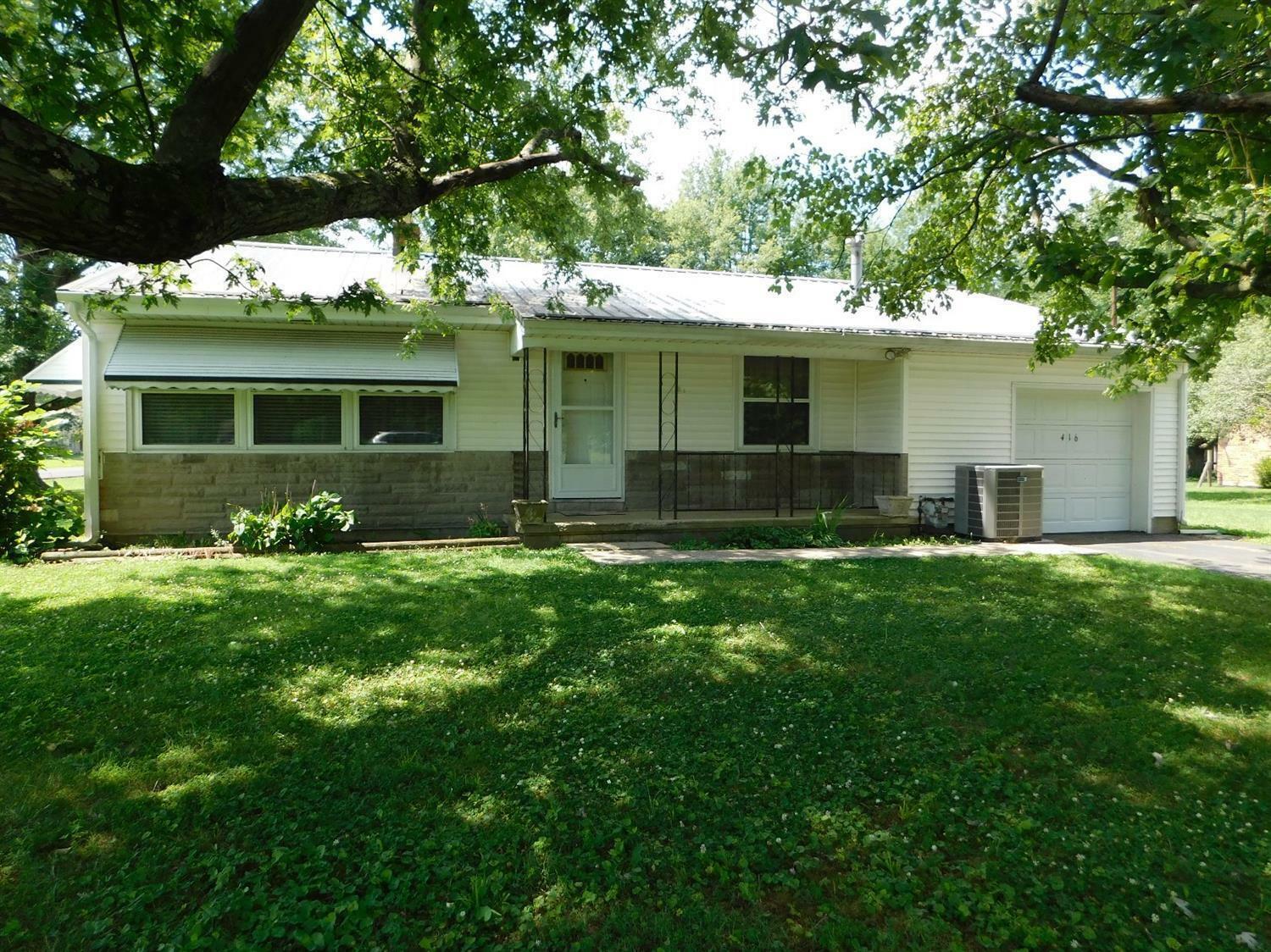 Property Photo:  416 Castle Ave  OH 45154 