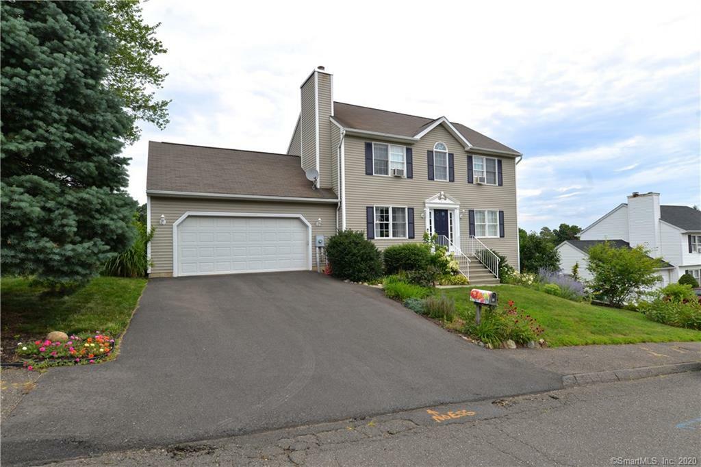 26 Buena Vista Circle  Waterbury CT 06708 photo