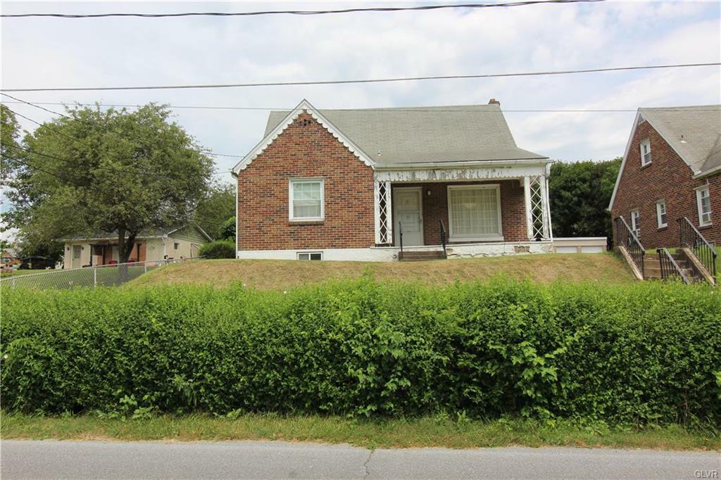 Property Photo:  1731 Canal Street  PA 18067 