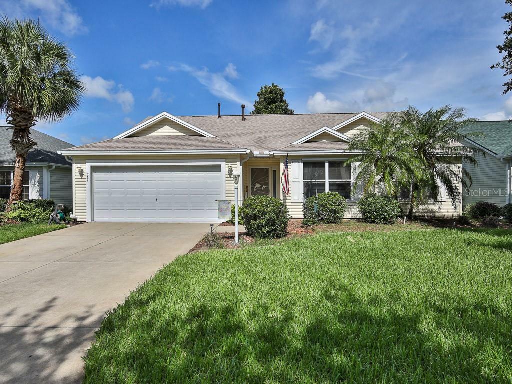 Property Photo:  9289 SE 170th Humphreys Loop  FL 32162 