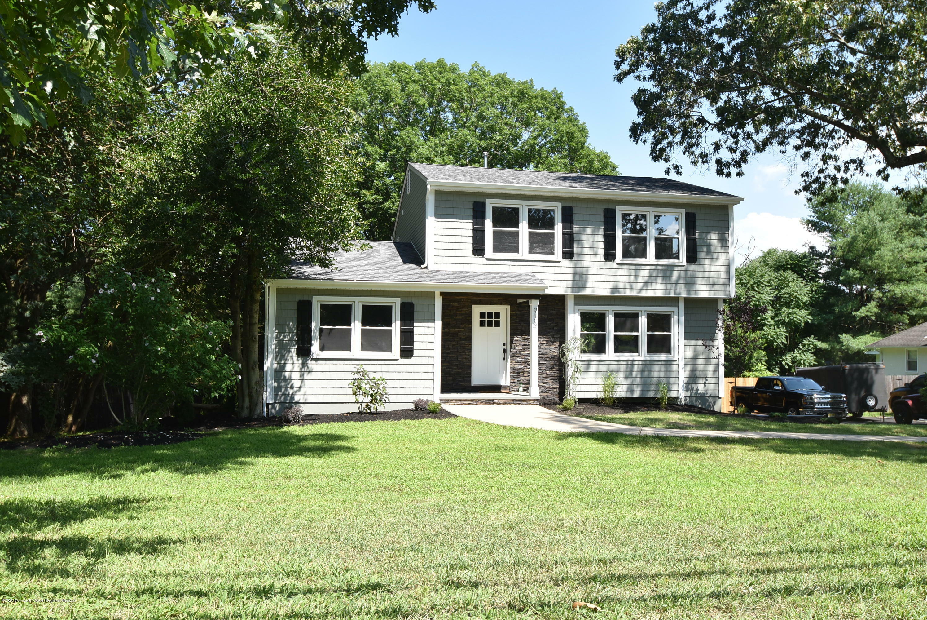 Property Photo:  975 Indian Hill Road  NJ 08753 