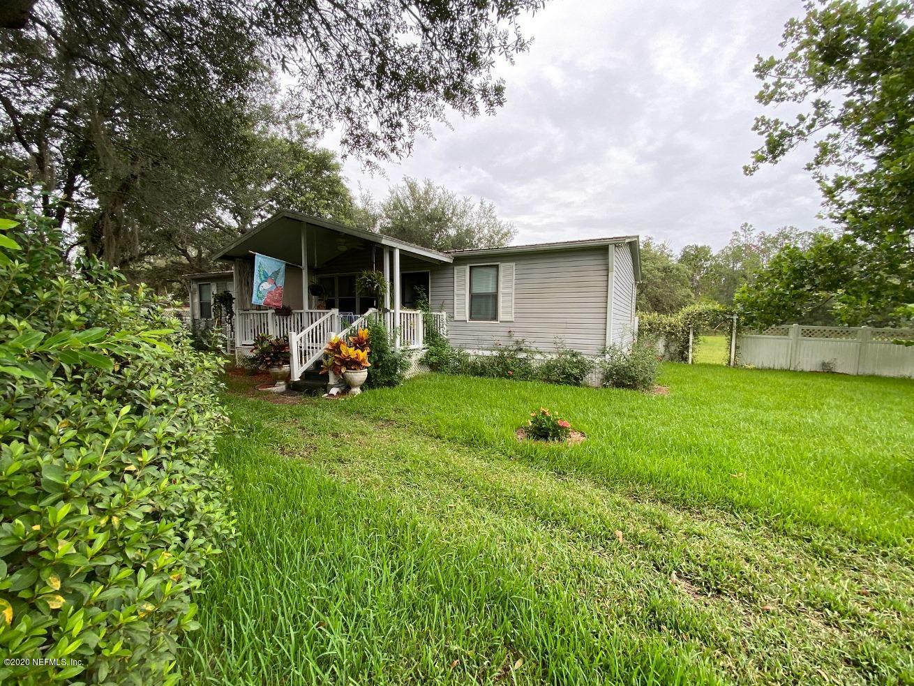 Property Photo:  114 Robin Road  FL 32181 