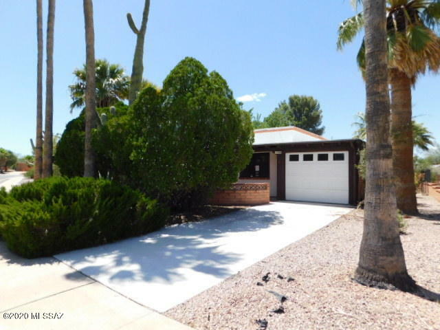 Property Photo:  350 S Las Hamacas  AZ 85614 