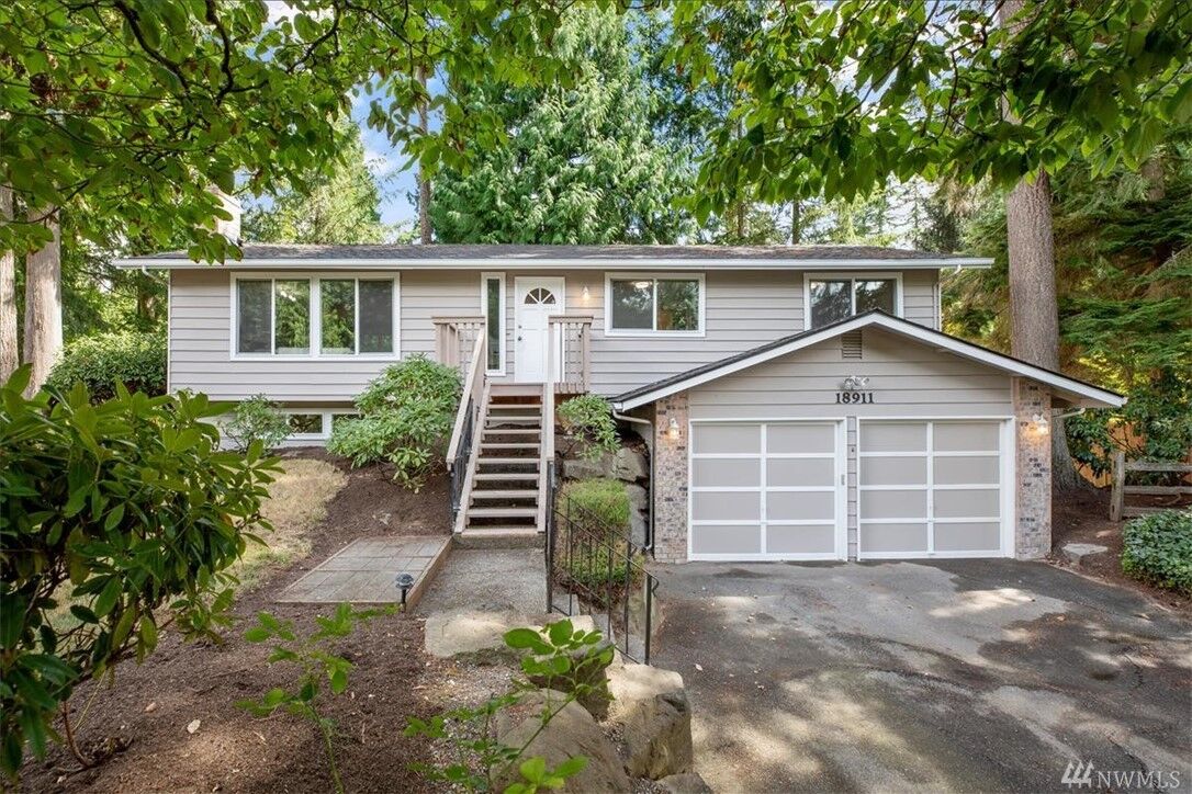 Property Photo:  18911  25th Avenue SE  WA 98012 