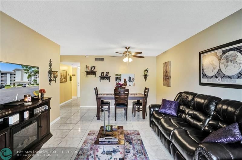 Property Photo:  731 N Pine Island Rd 204  FL 33324 