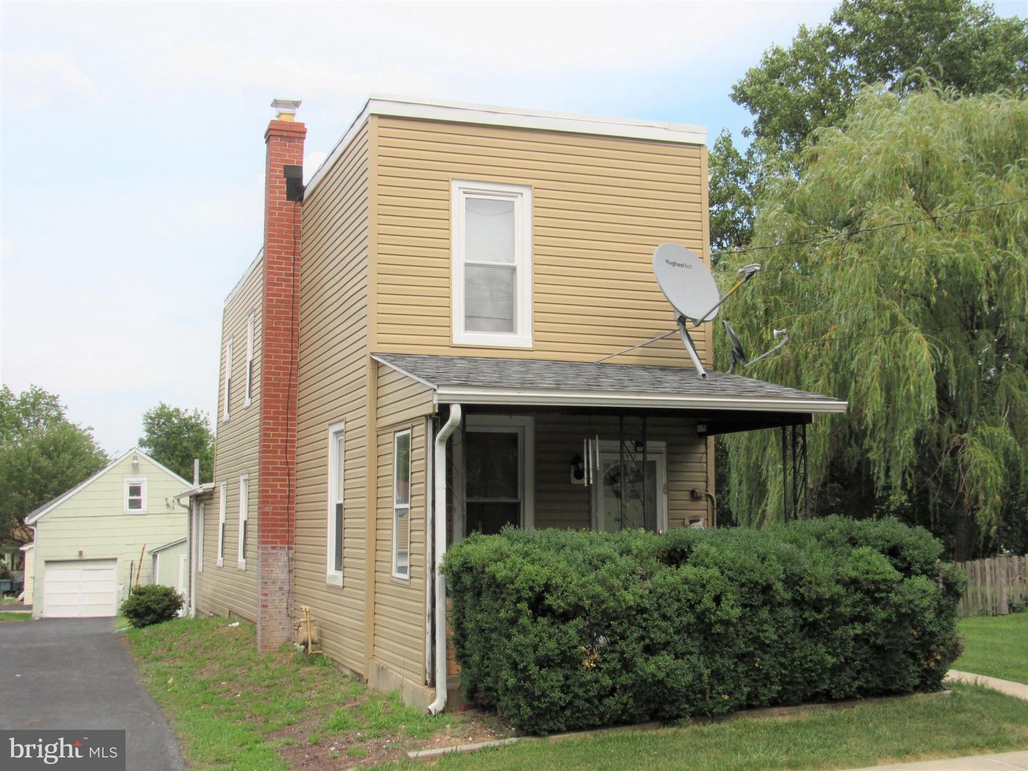 Property Photo: 915 Van Reed Road PA 19610