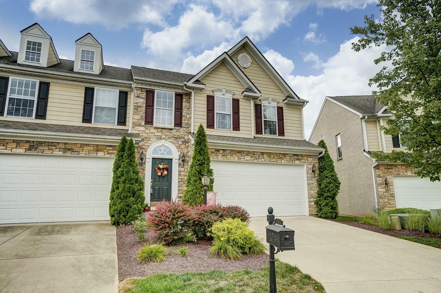 Property Photo: 121 Fox Hills Ln OH 45052