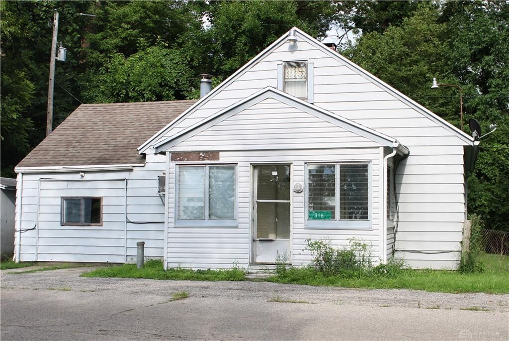 Property Photo: 316 Beach Drive OH 45341