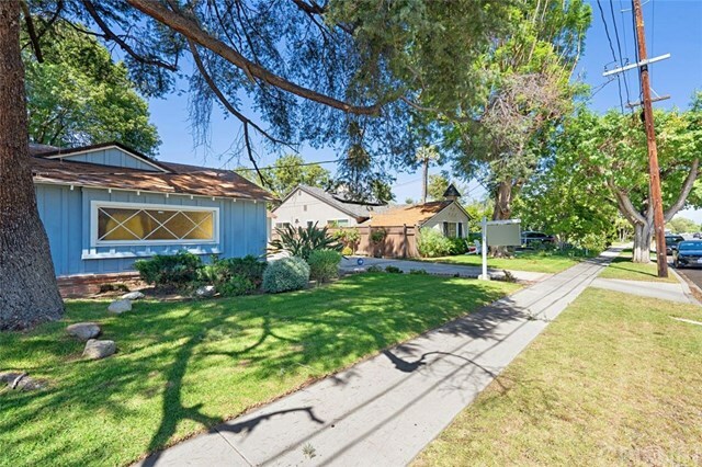 13601 Delano Street  Valley Glen CA 91401 photo