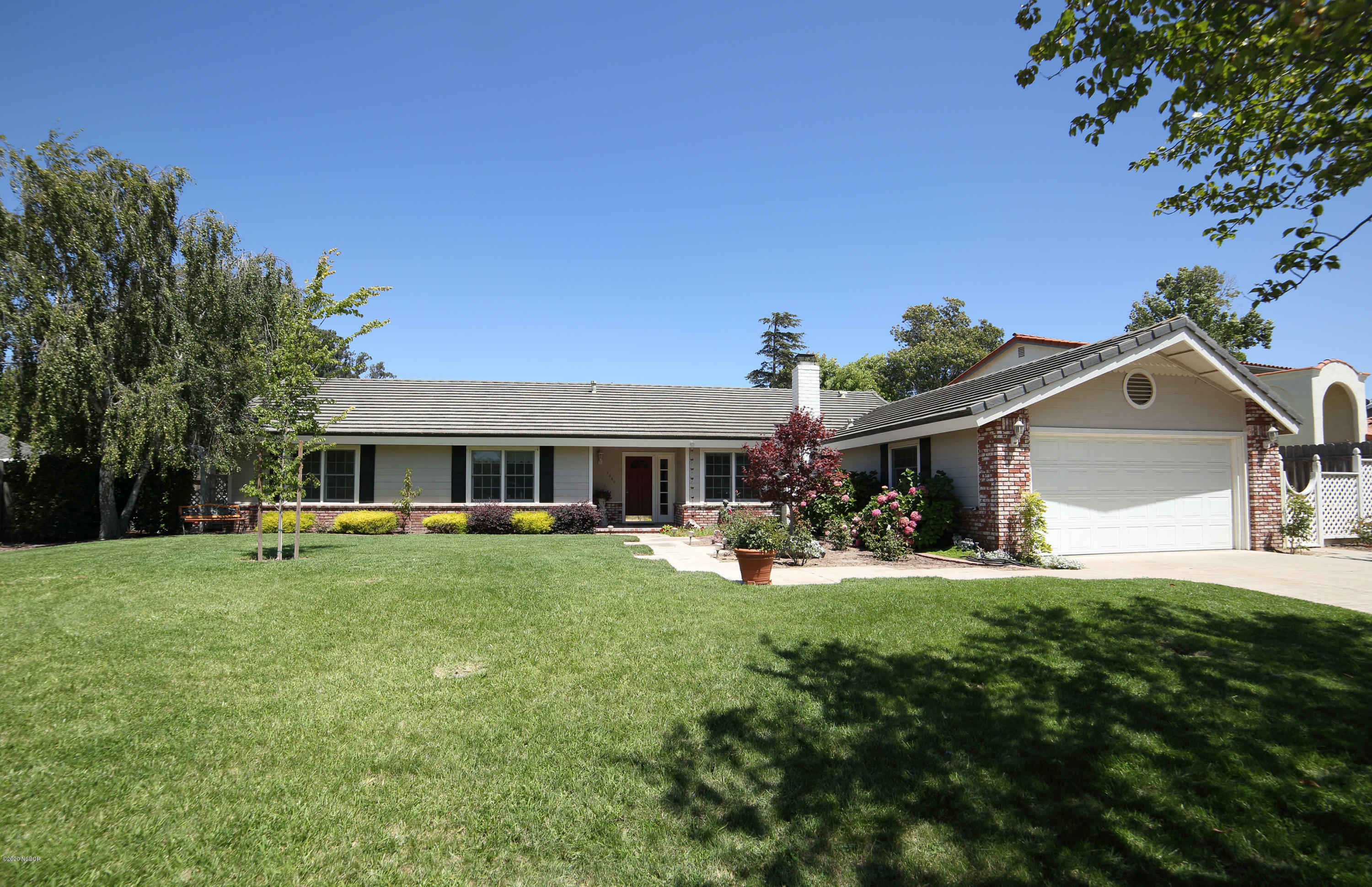 Property Photo:  4560 Coachman Way  CA 93455 