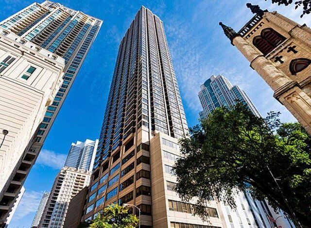 Property Photo: 30 E Huron Street 2508 IL 60611