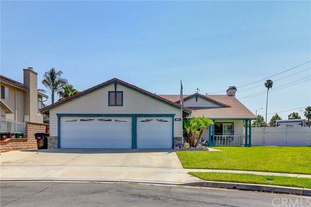 Property Photo:  1001 Stetson Circle  CA 92882 