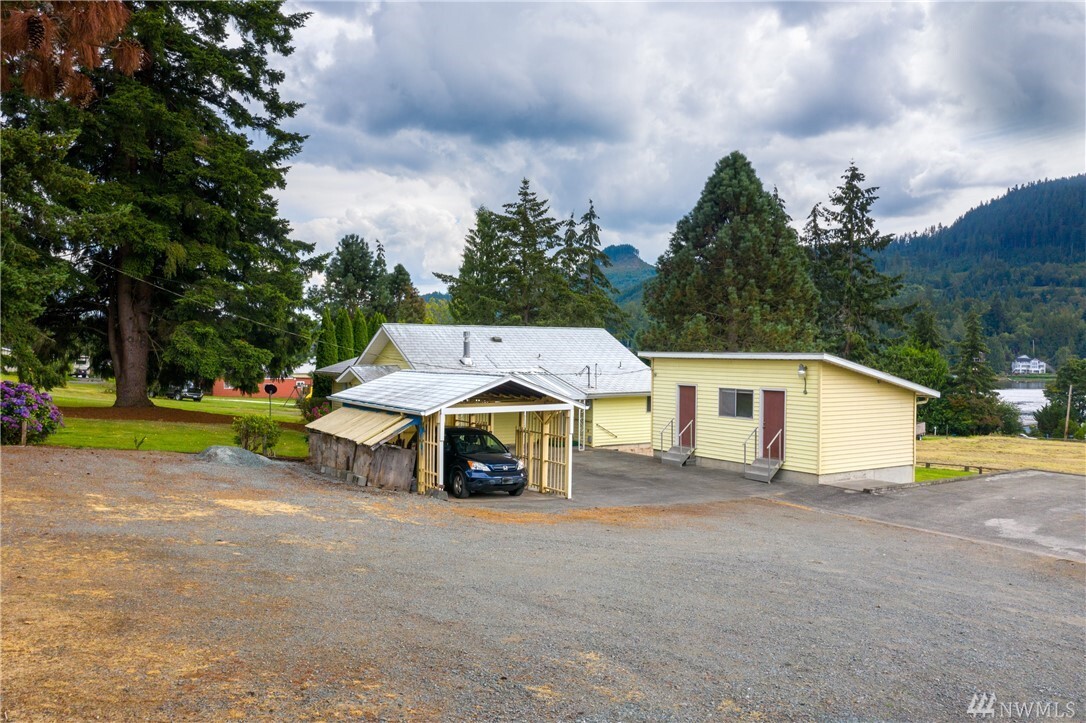 Property Photo: 18134 State Route 9 WA 98274
