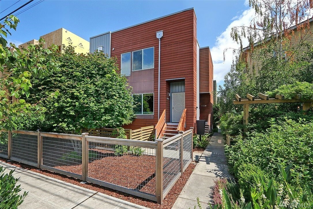 Property Photo:  9044 18th Ave SW A  WA 98106 