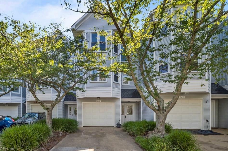 Property Photo:  810 Baltic Walk  VA 23451 