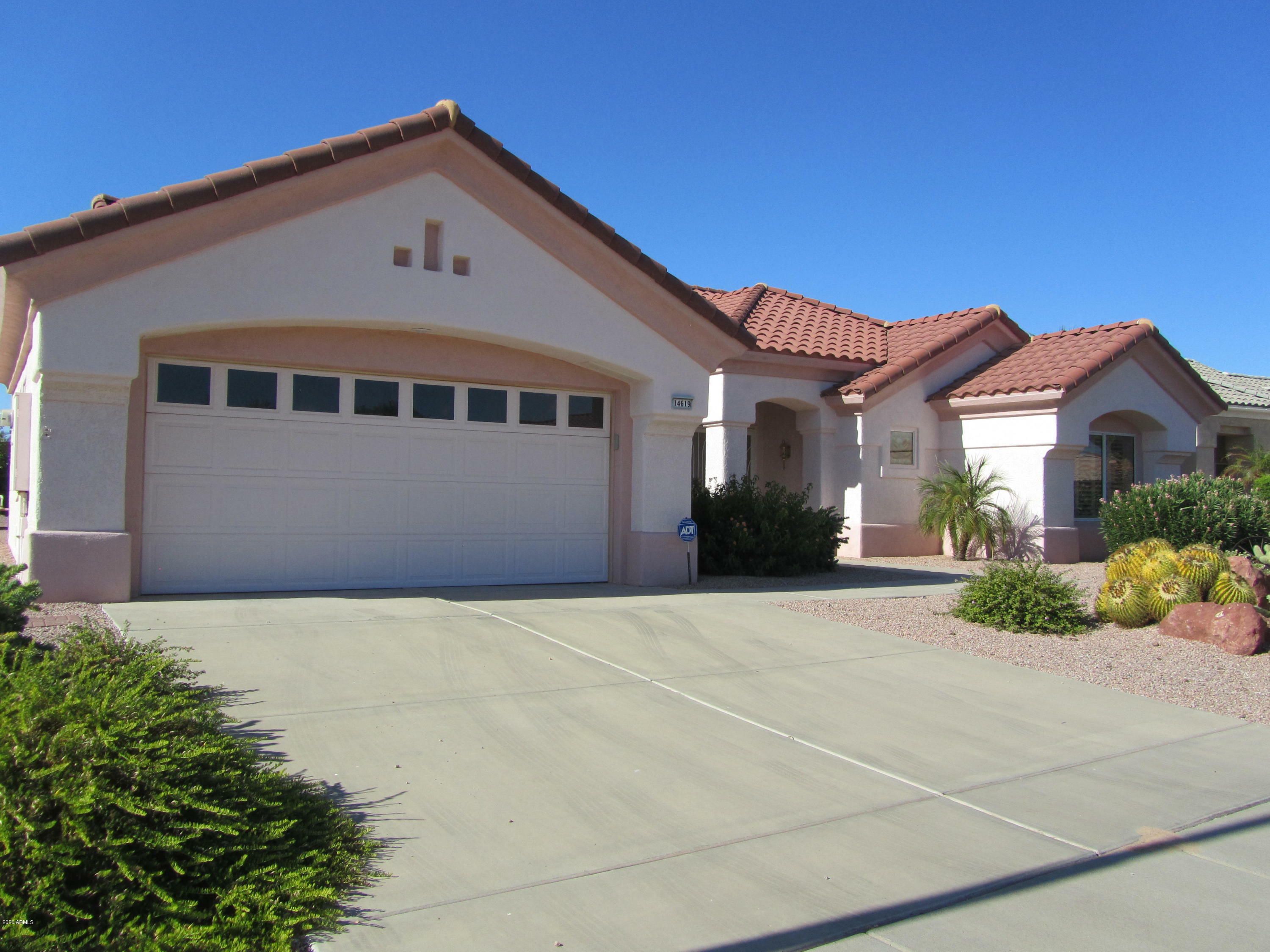 Property Photo:  14619 W Via Montoya Drive  AZ 85375 