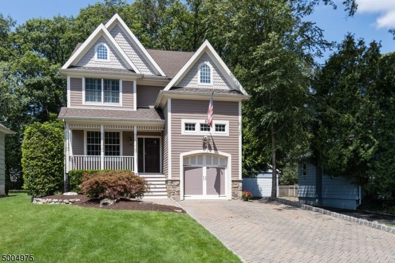 Property Photo:  737 Oak Ave  NJ 07090 