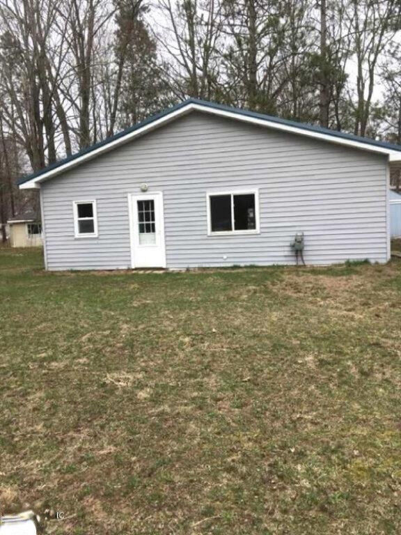 Property Photo:  6197 Silver Lake Drive  MI 48632 