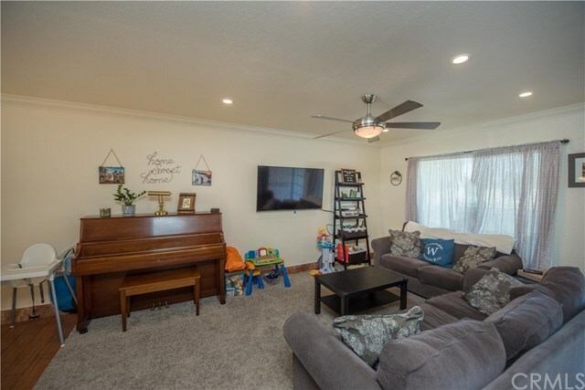 Property Photo:  1466 Avenida Alvarado  CA 92870 