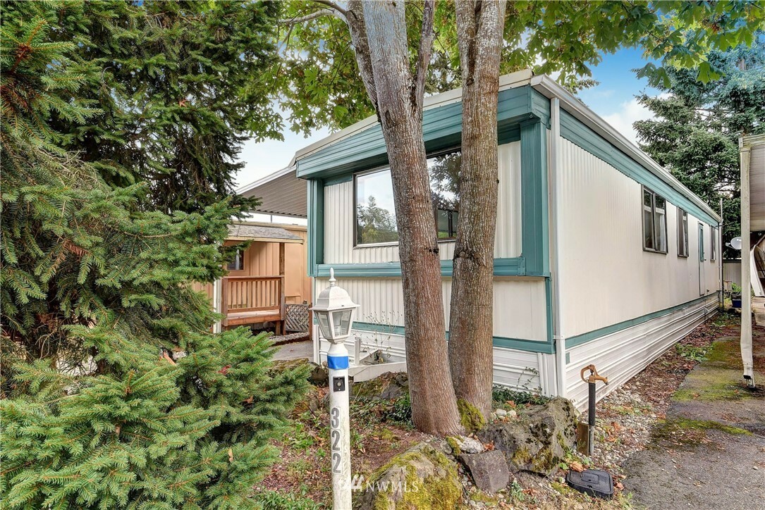 Property Photo:  7301 NE 175th Street 324  WA 98028 